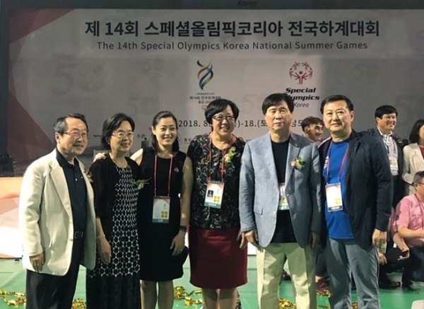 한국파파존스는서창우회장이지난16일홍성군에서개최된'제14회스페셜올림픽코리아전국하계대회'개막식에참석했다고17일밝혔다./사진출처=한국파파존스