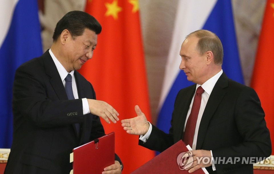 지난 3월 22일 러시아 모스크바 방문한 시진핑 중국 국가주석(왼쪽)과 블라디미르 푸틴 러시아 대통령[EPA=연합뉴스 자료 사진]