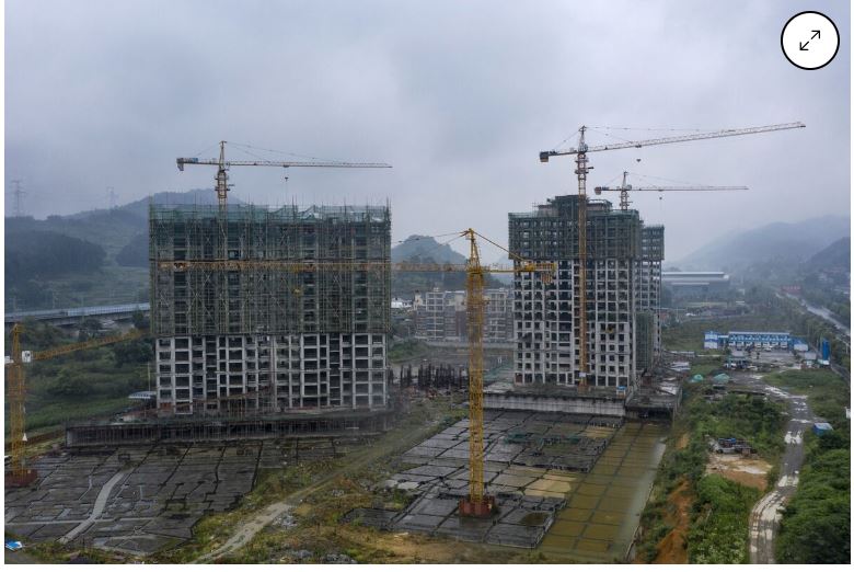   중국 최대 부동산 개발업체인 컨트리가든이 짓다 만 아파트 공사현장. 사진=블룸버그통신