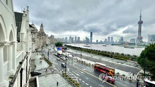 중국의 경제중심 도시 상하이의 랜드마크인 와이탄[연합뉴스 자료 사진]