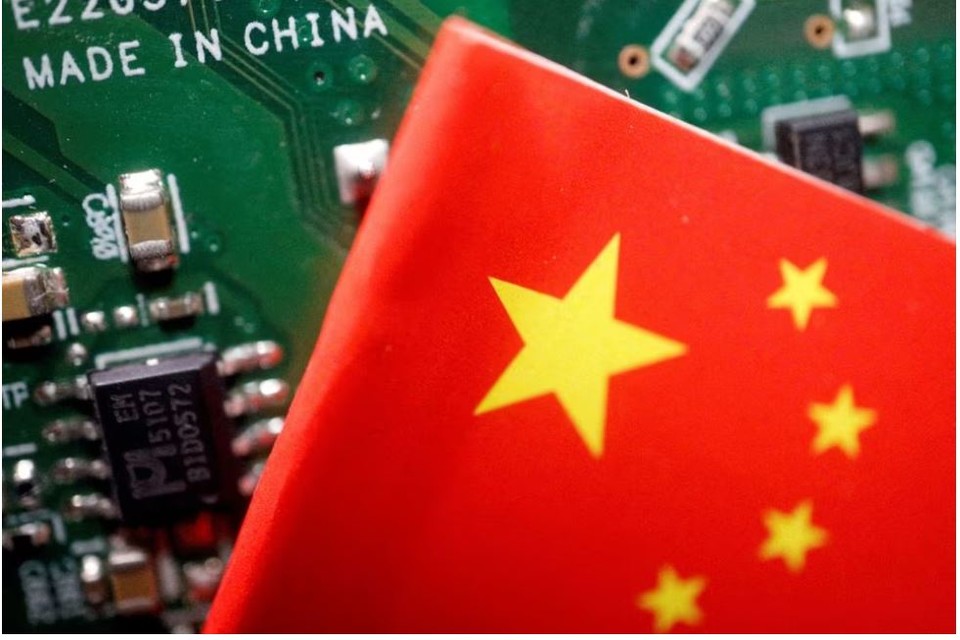   미국 상무부는 다음 달부터 중국산 범용 반도체에 대한 규제에 나설 것으로 전망된다. 사진=로이터통신