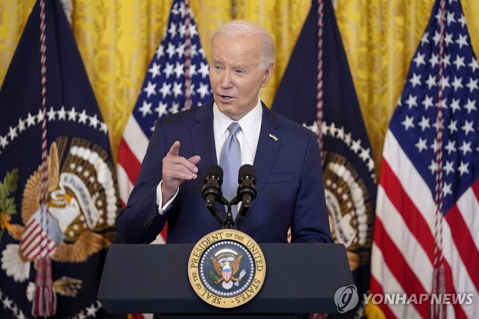 조 바이든 미국 대통령이 지난 23일(현지시간) 백악관에서 대러시아 제재에 관해 말하고 있다[AP=연합뉴스 자료 사진]