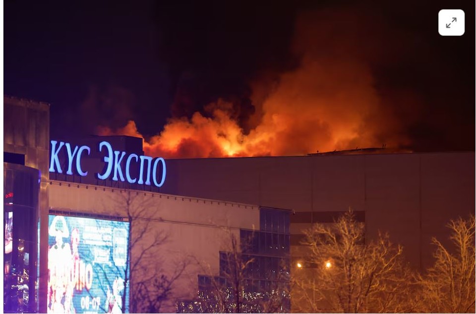   모스크바 도심 대형 공연장에서 무차별 총격으로 40명이 사망하고 100여명이 다치는 대형 사고가 발생했다. 사진=로이터통신