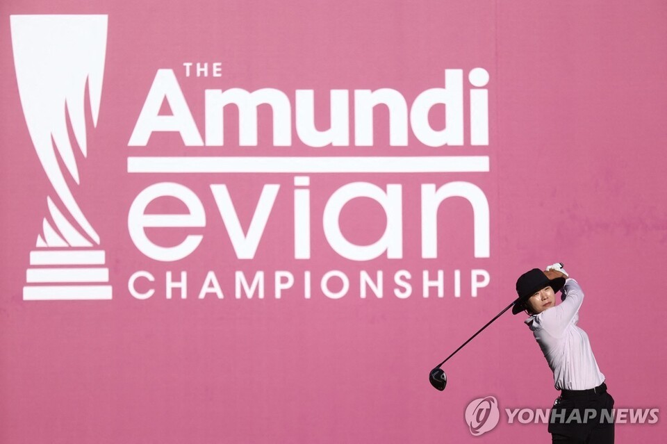 <b>이소미</b>, LPGA 에비앙 챔피언십 2R <b>선두</b>…첫 메이저 우승 도전
