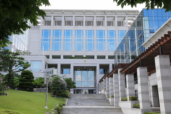 부산시의회, 해양기관 부산 이전 촉구 결의안 채택 - 뉴스 썸네일 이미지