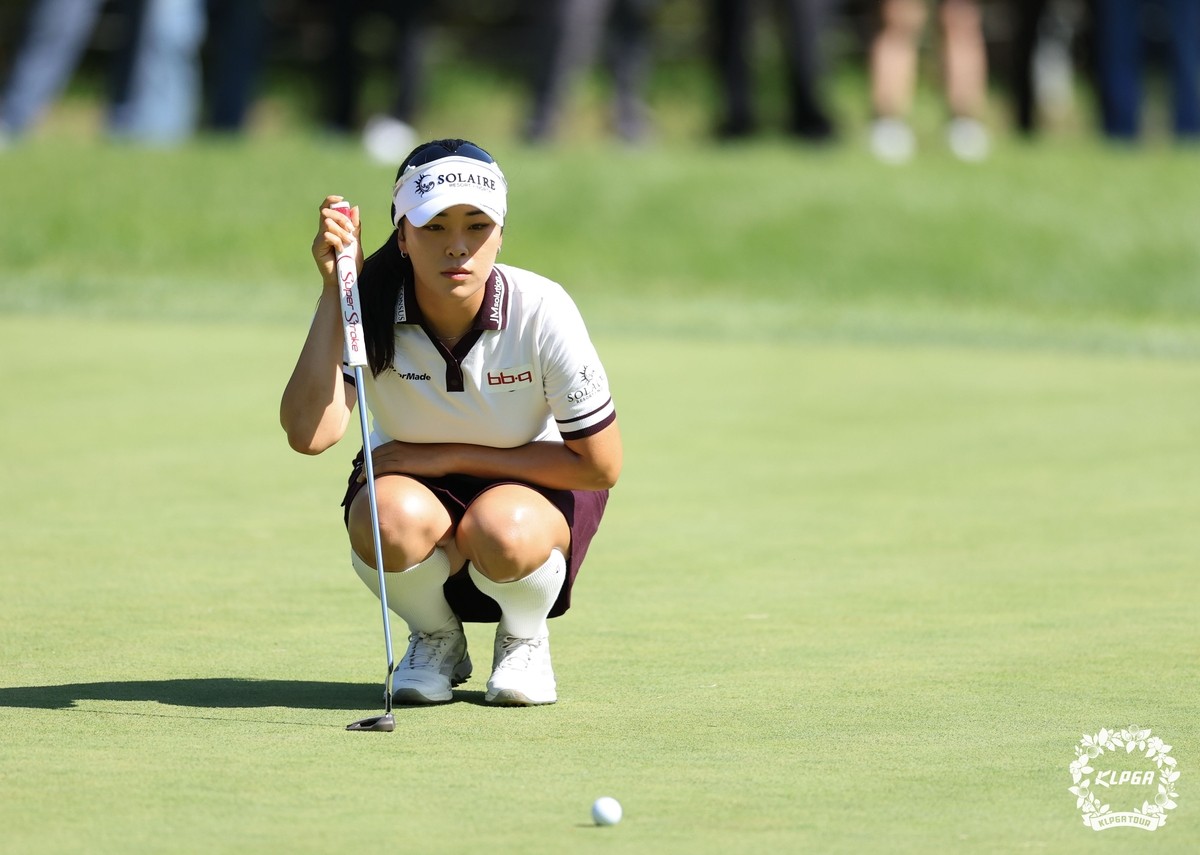 윤이나·<b>신지은</b>, LPGA 투어 뷰익 상하이 첫날 1타 차 공동 2위