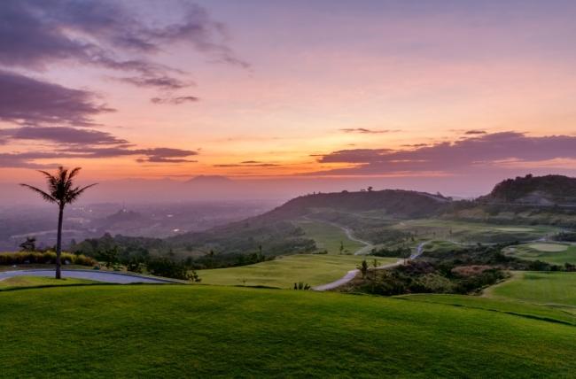 필리핀 클락 내 골프장 전경 