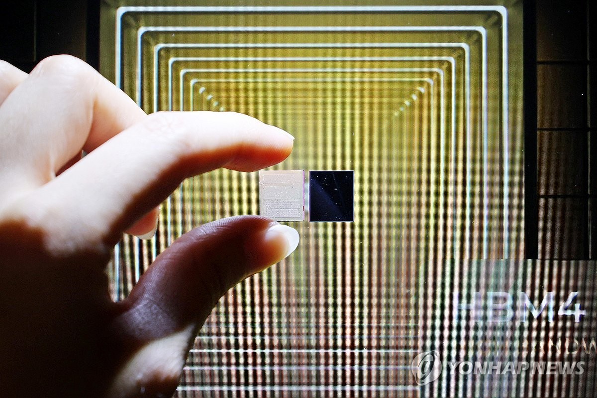 "<b>구글 TPU</b> 급부상에 삼성·SK, 마이크론 뺀 'HBM 양강' 구축 전망"