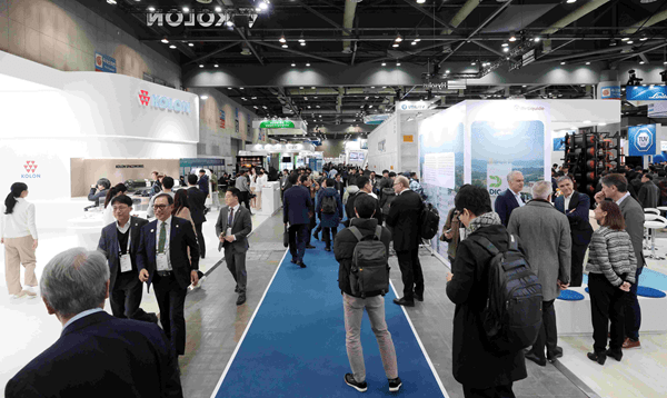 '월드 하이드로젠 엑스포', 나흘 간 2만5000여명 방문 - 뉴스 썸네일 이미지