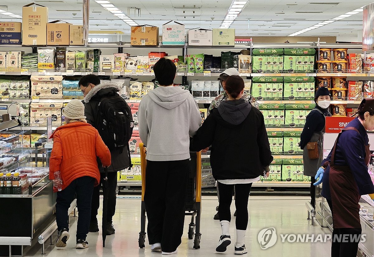 11월 소매판매, 3.3% ↓... 21개월 만에 최대 감소