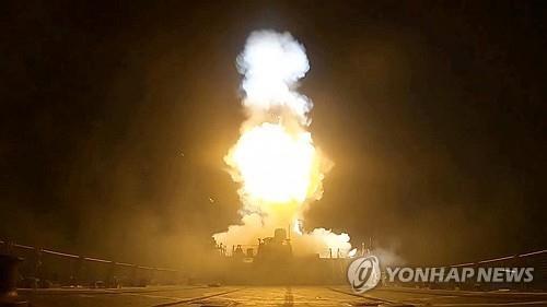 <b>국제유가</b>, 美 대이란 재봉쇄에 <b>10%</b>가량 <b>폭등</b>