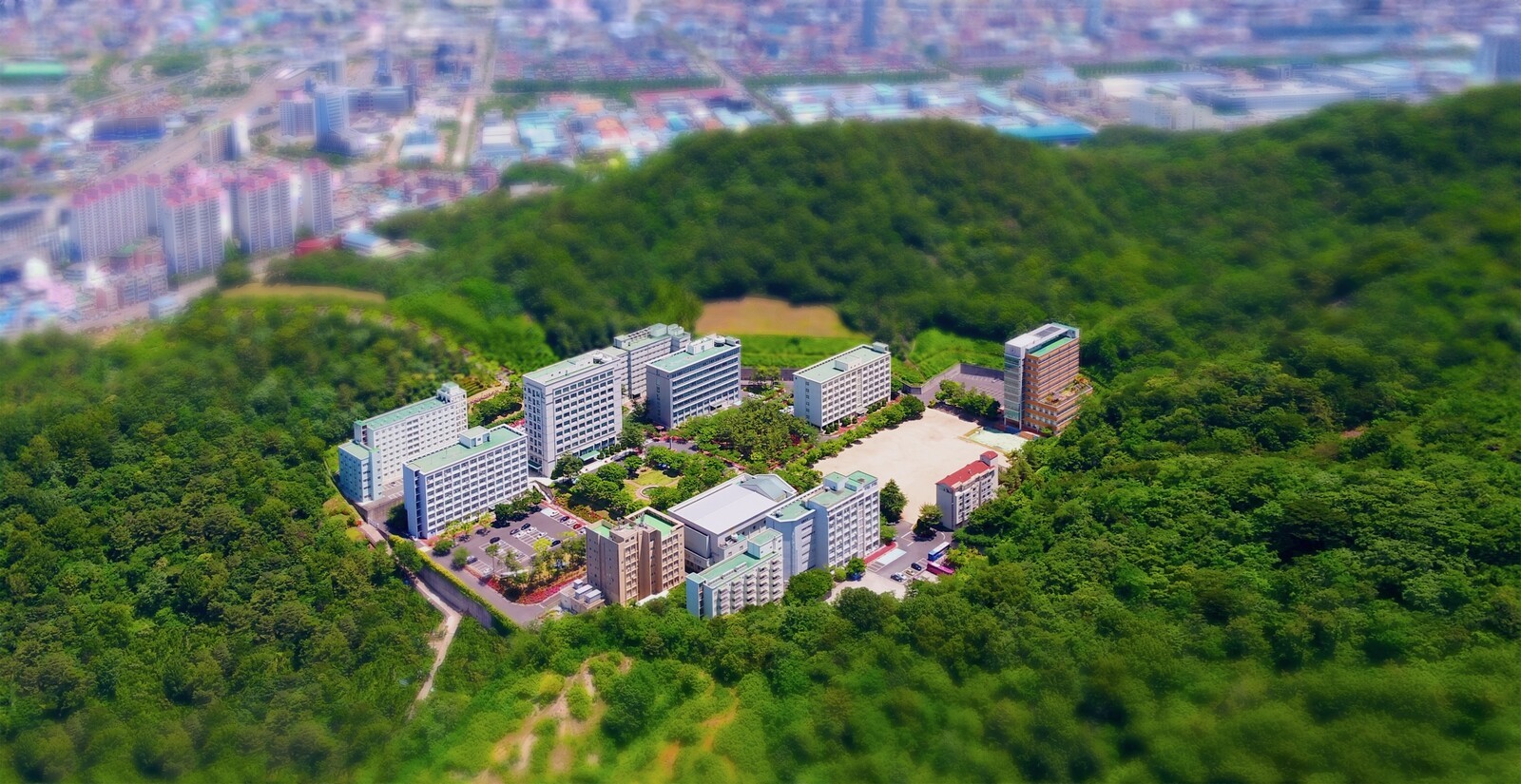 부영그룹 창신대, 경남도장애인부모회와 업무협약 - 뉴스 썸네일 이미지