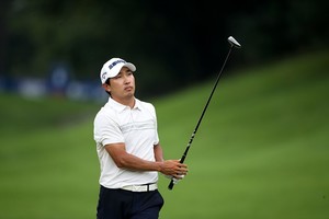 골프존-<b>도레이 오픈</b> 1R서 이글 2개 염서현 선두권